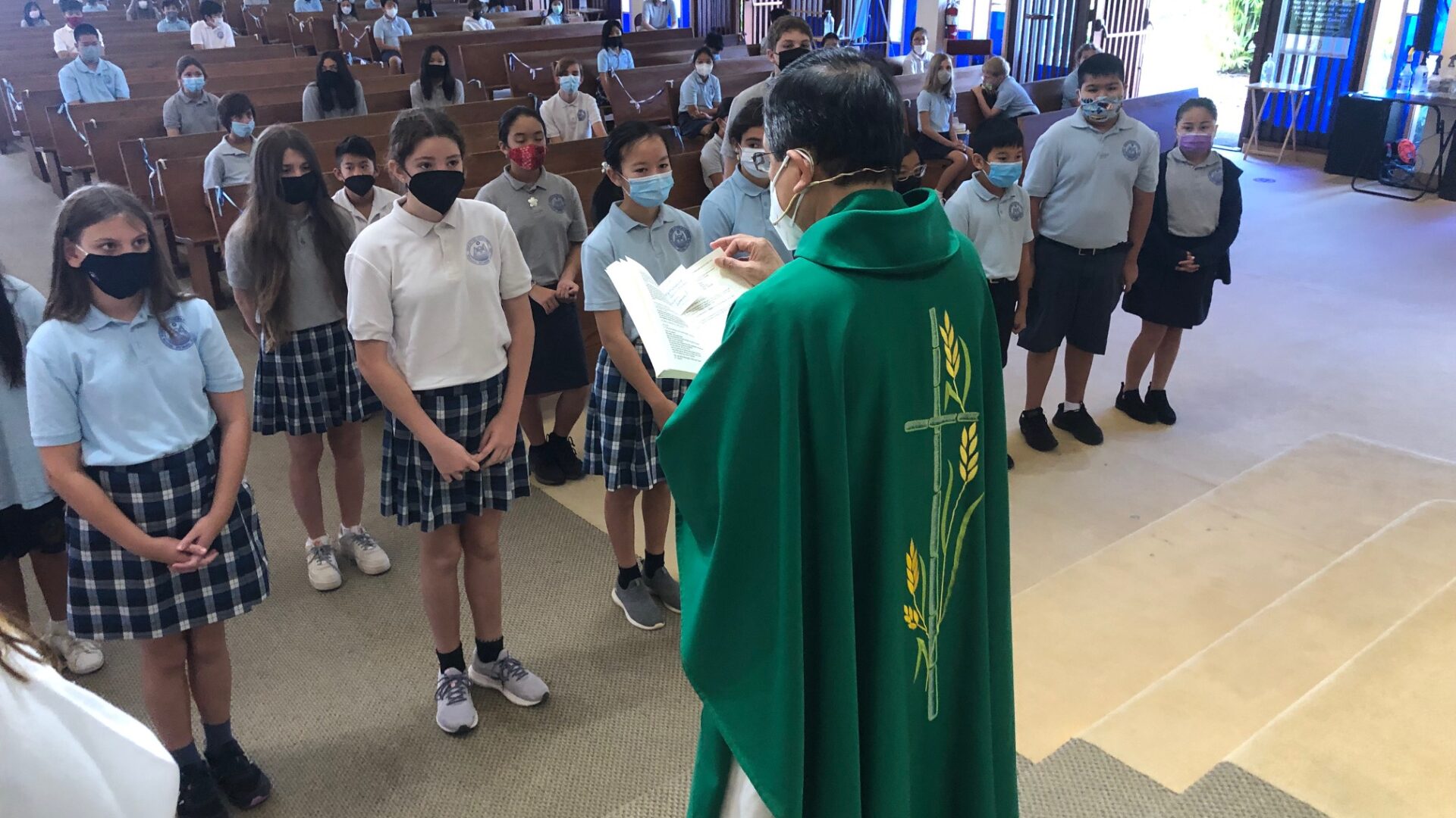 Mahalo to our MSOS Altar Servers